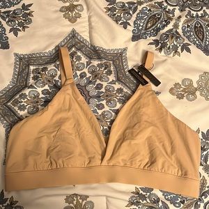 SKIMS lightweight bra